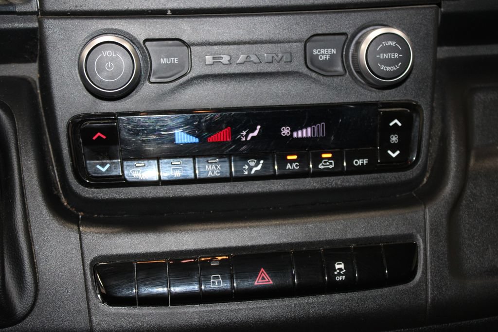 Used 2025 RAM ProMaster 2500 w/ Convenience Group FWD image 43