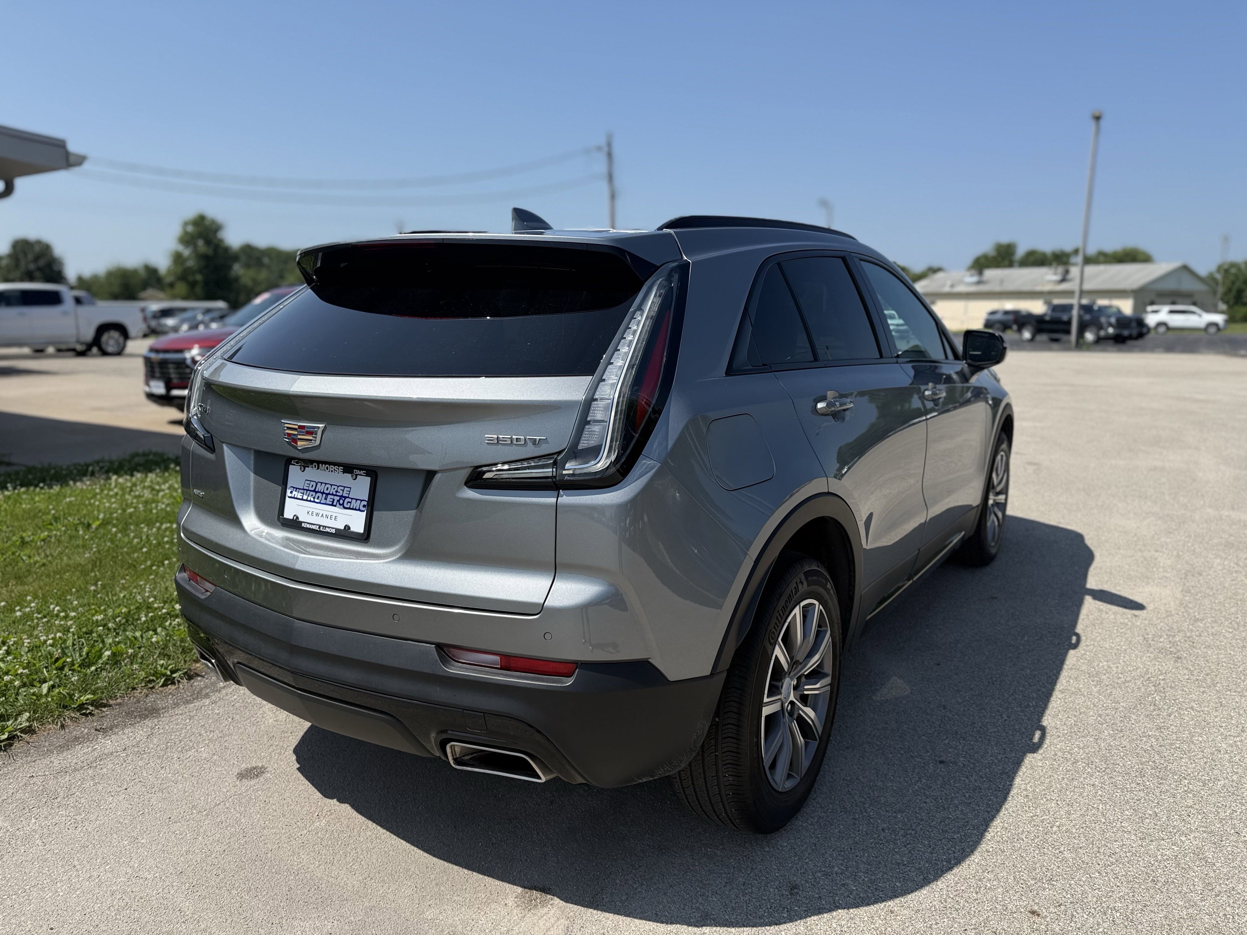 Certified 2023 Cadillac XT4 Sport w/ Cold Weather Package image 5