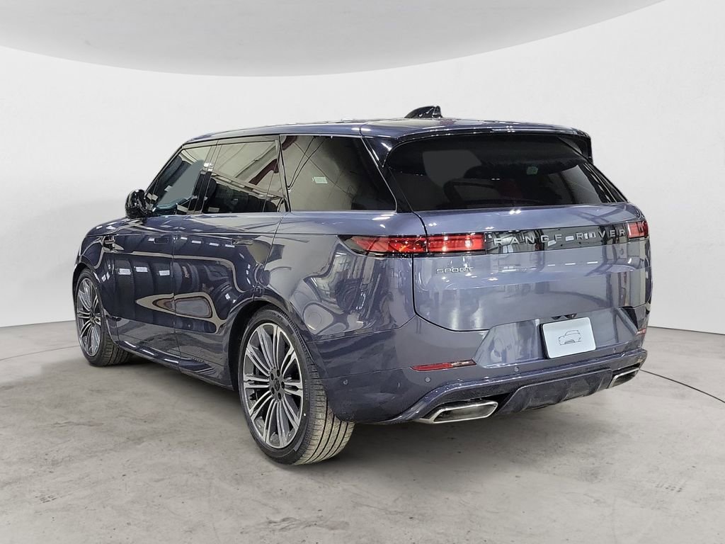 New 2026 Land Rover Range Rover Sport Dynamic SE image 3