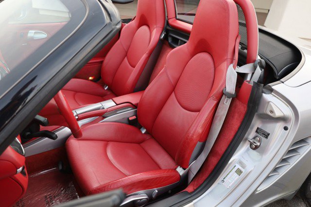 Used 2008 Porsche Boxster RS 60 Spyder RWD image 25