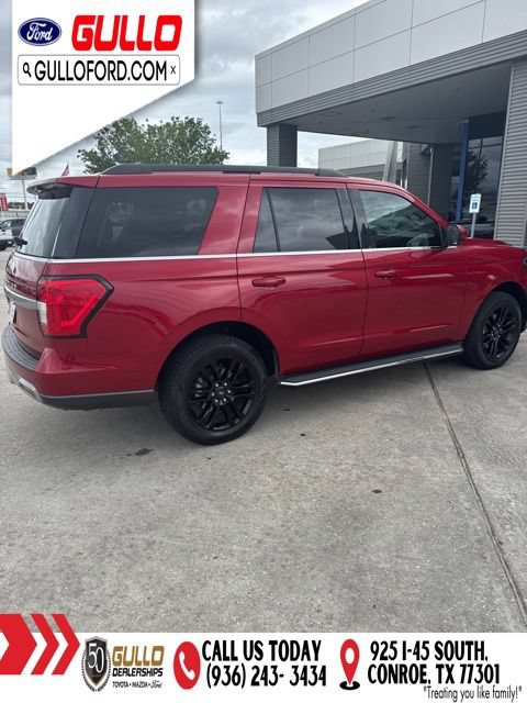 Used 2022 Ford Expedition XLT RWD image 3