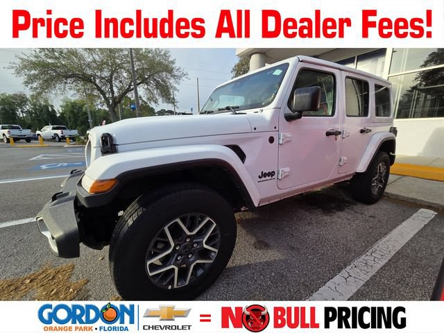 Used 2025 Jeep Wrangler Unlimited Sahara AWD/4WD image 1