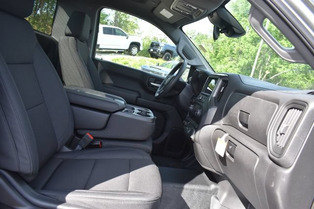 New 2026 Chevrolet Silverado 1500 W/T w/ WT Value Package AWD/4WD image 15