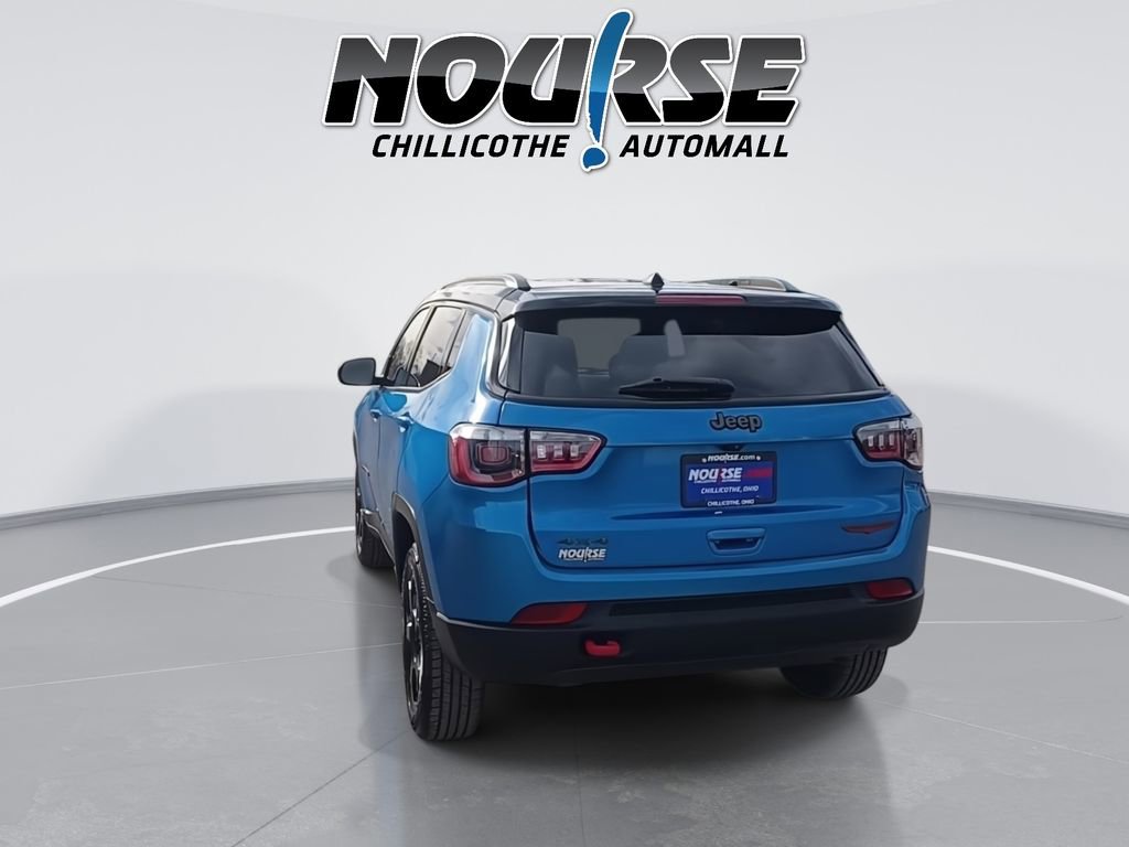 Used 2023 Jeep Compass Trailhawk w/ Trailhawk Convenience Group AWD/4WD image 7