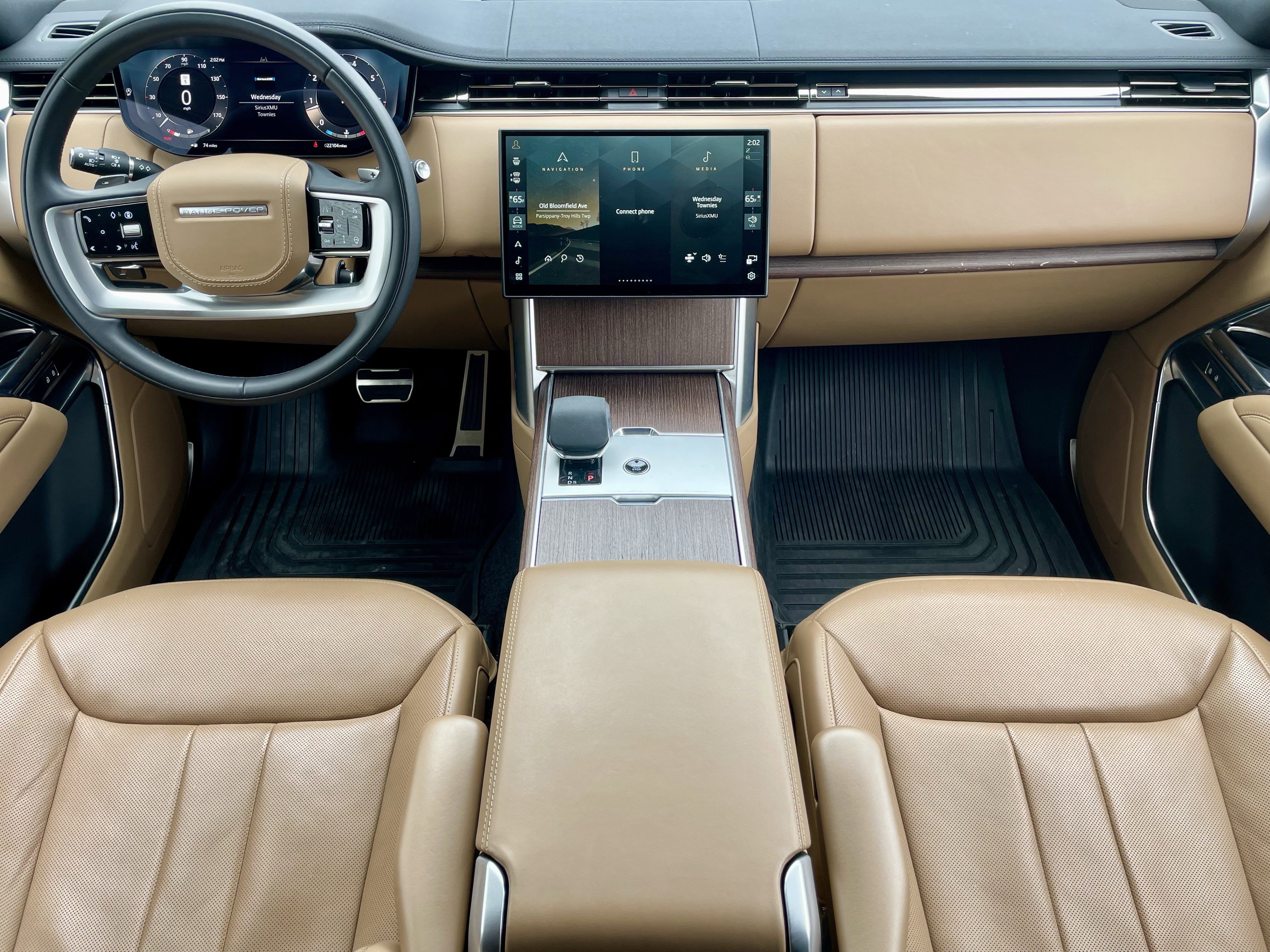 Certified 2024 Land Rover Range Rover SE image 16