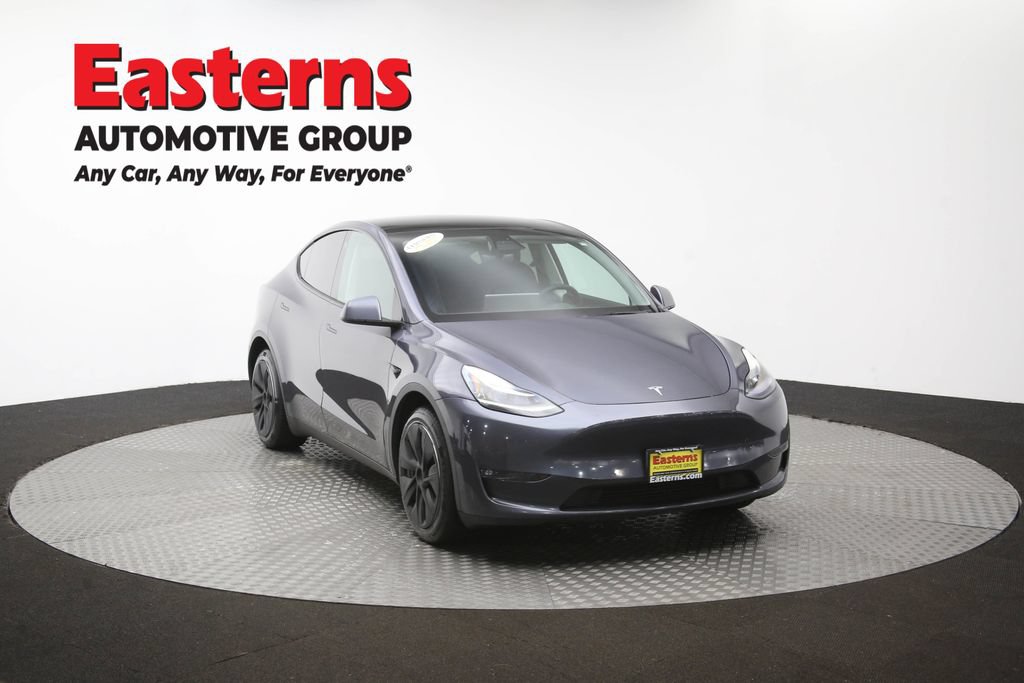Used 2022 Tesla Model Y Long Range AWD/4WD image 45