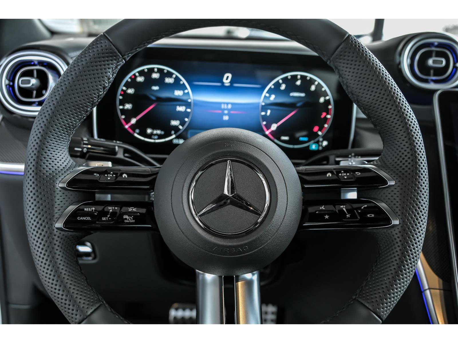 New 2026 Mercedes-Benz GLC 300 4MATIC image 12