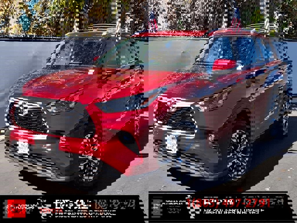 New 2025 Toyota Highlander XLE