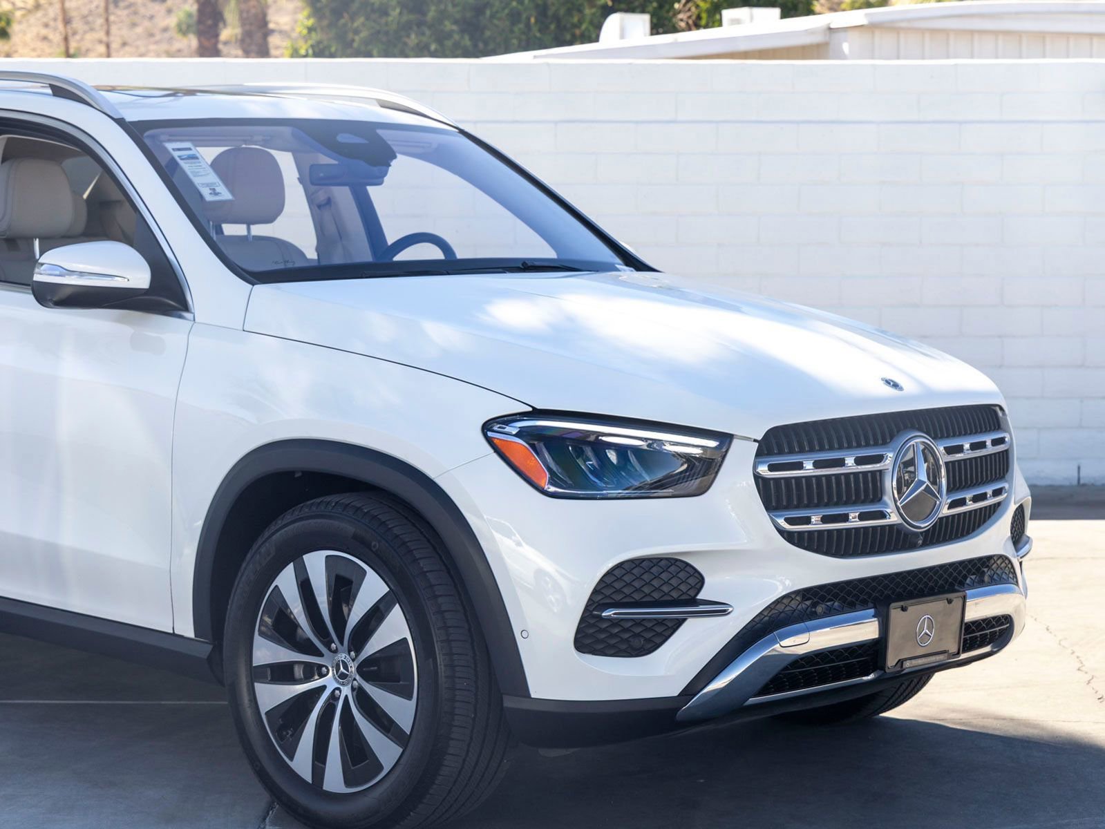 Used 2024 Mercedes-Benz GLE 450 4MATIC video 3