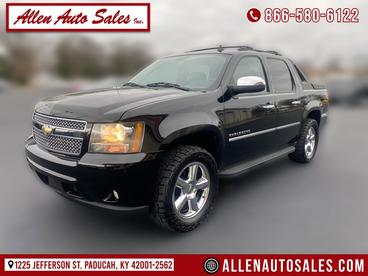 Used 2011 Chevrolet Avalanche LTZ image 1