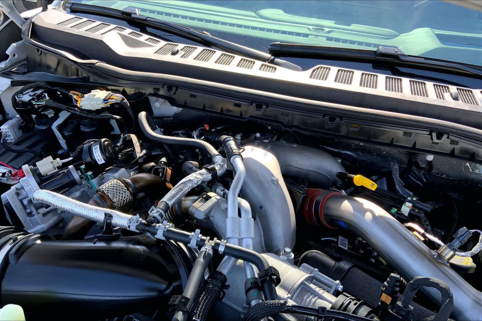 Used 2026 Ford F250 Platinum AWD/4WD image 30