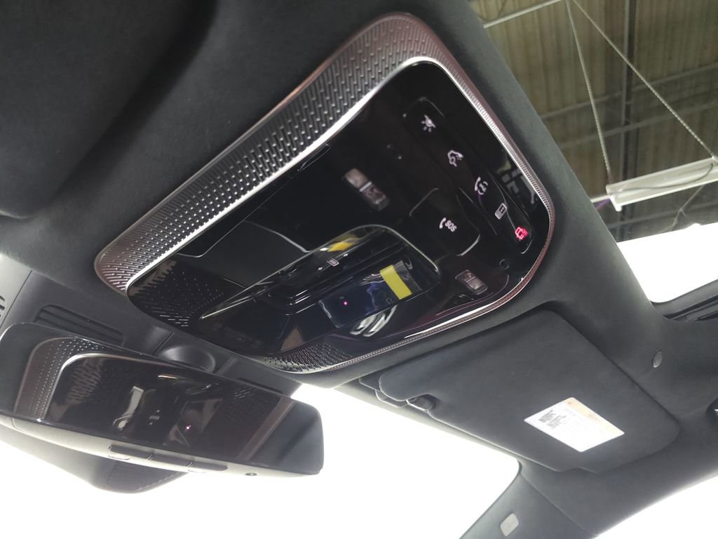 Used 2022 Mercedes-Benz S 500 4MATIC w/ Warmth & Comfort Package image 26