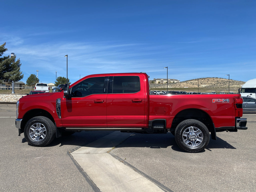 Used 2024 Ford F250 Lariat w/ FX4 Off-Road Package image 30