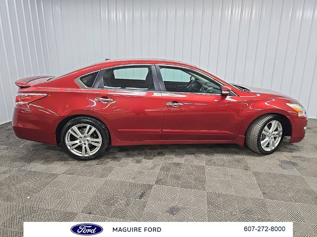 Used 2015 Nissan Altima 3.5 SL FWD image 2