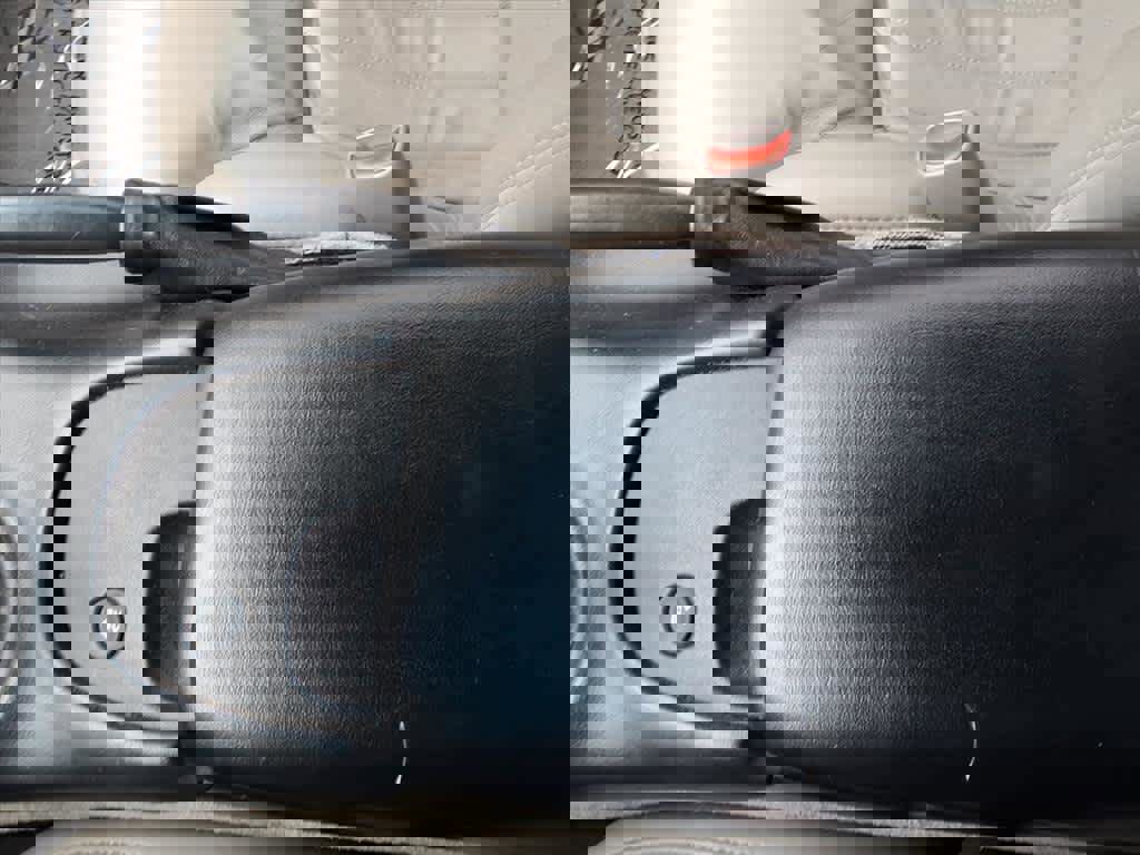 Used 1997 Chevrolet Corvette Coupe image 18