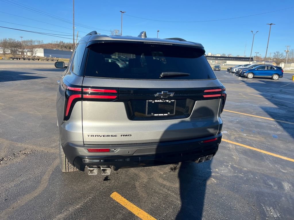 New 2026 Chevrolet Traverse LT image 4