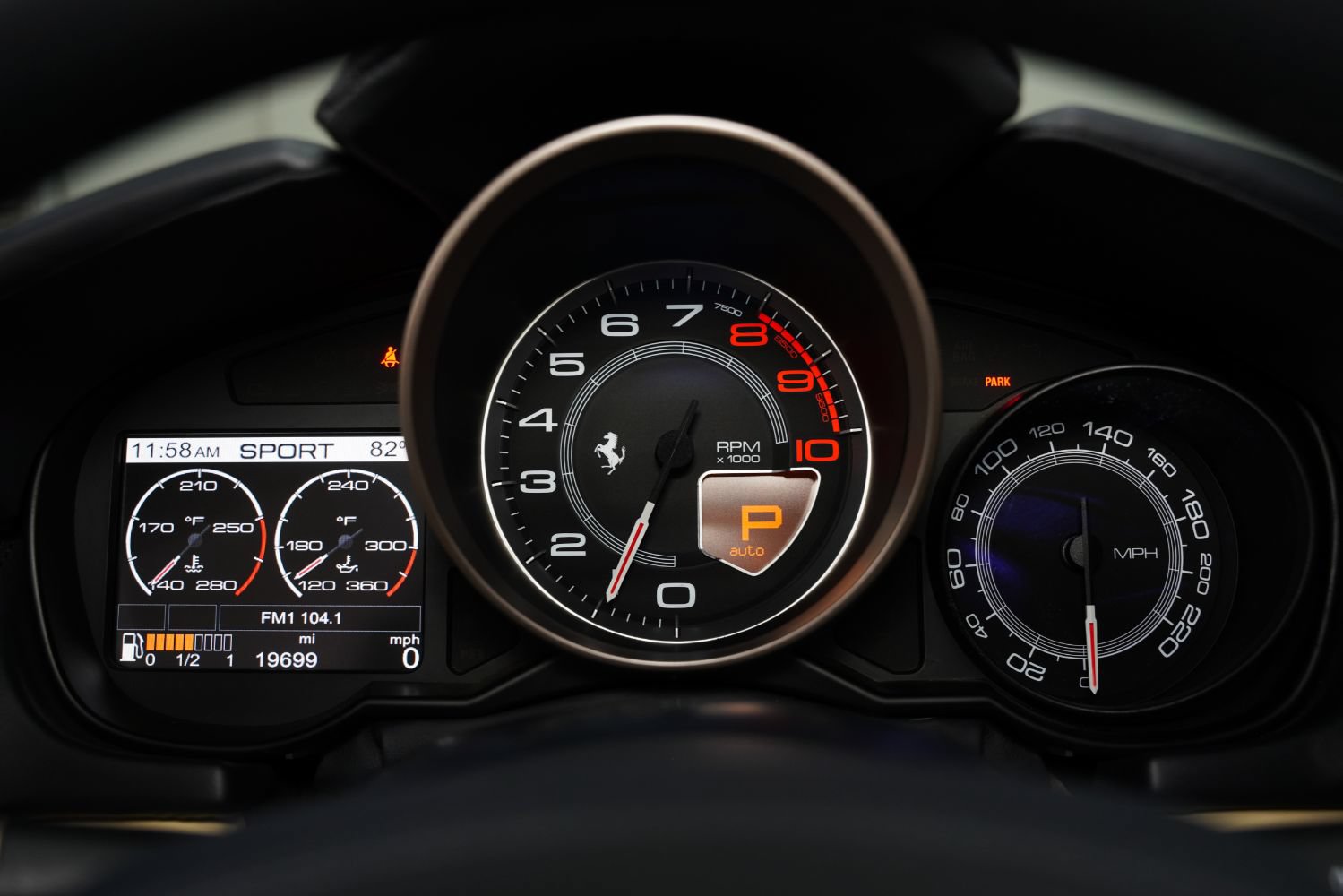 Used 2012 Ferrari California RWD image 43