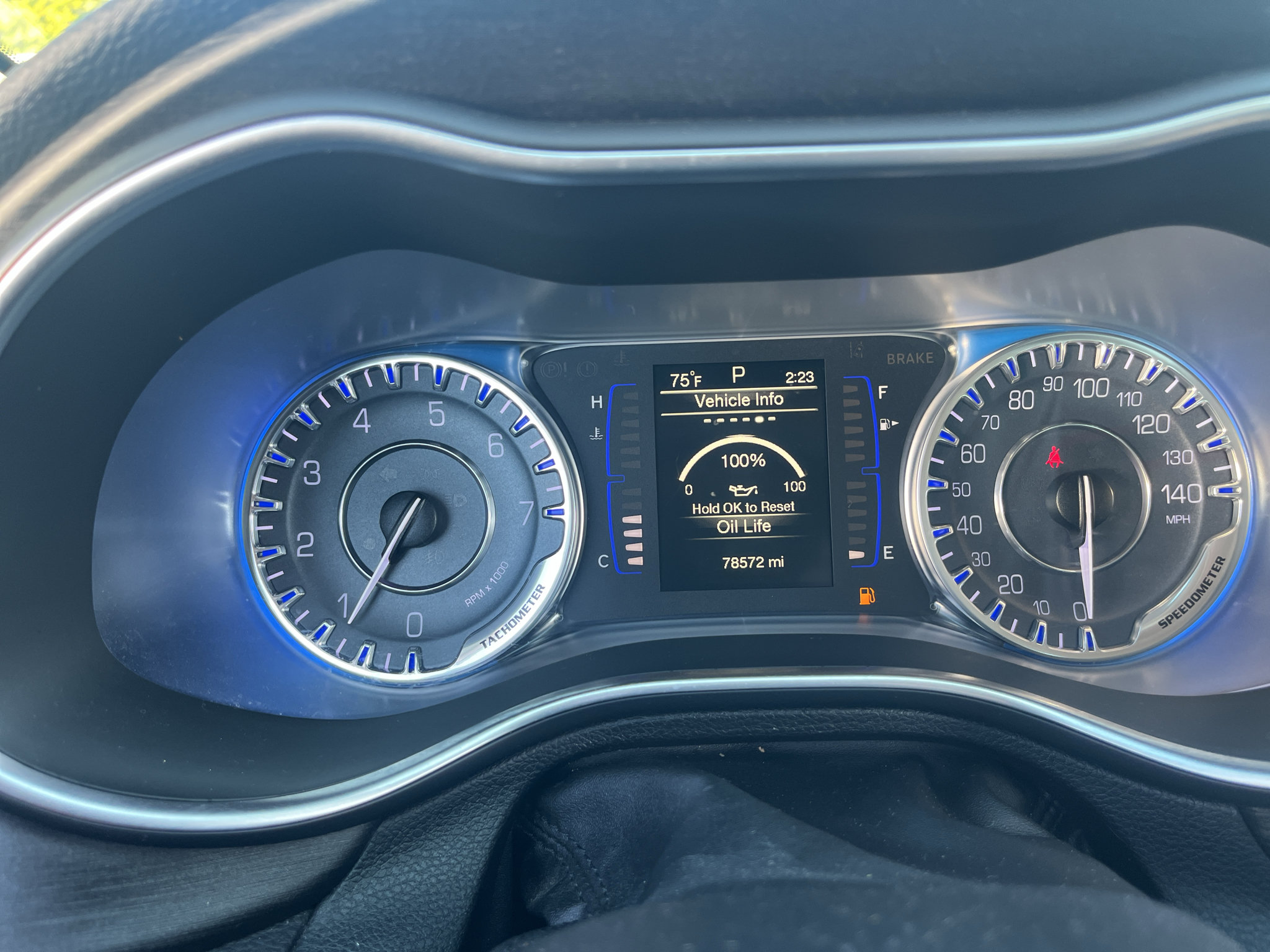 Used 2016 Chrysler 200 Limited w/ Convenience Group FWD image 21