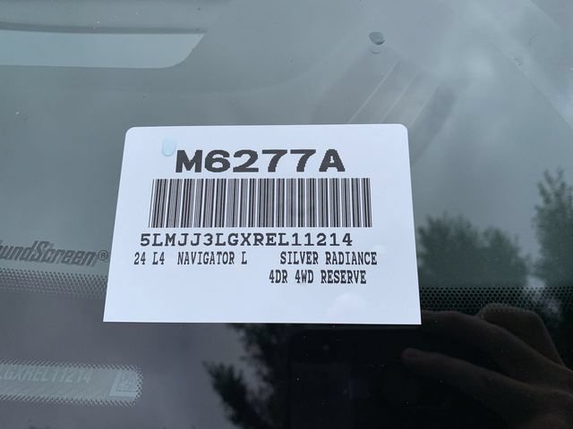 Used 2024 Lincoln Navigator L Reserve AWD/4WD image 43