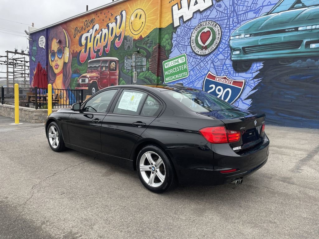 Used 2013 BMW 328i xDrive Sedan AWD/4WD image 3
