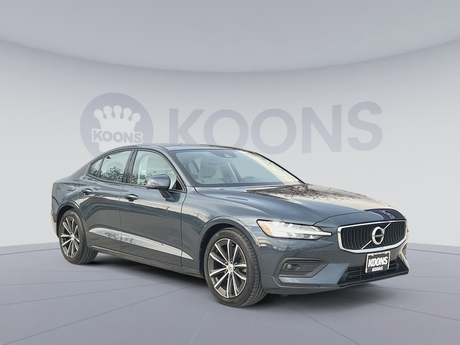 Used 2021 Volvo S60 T5 Momentum image 10