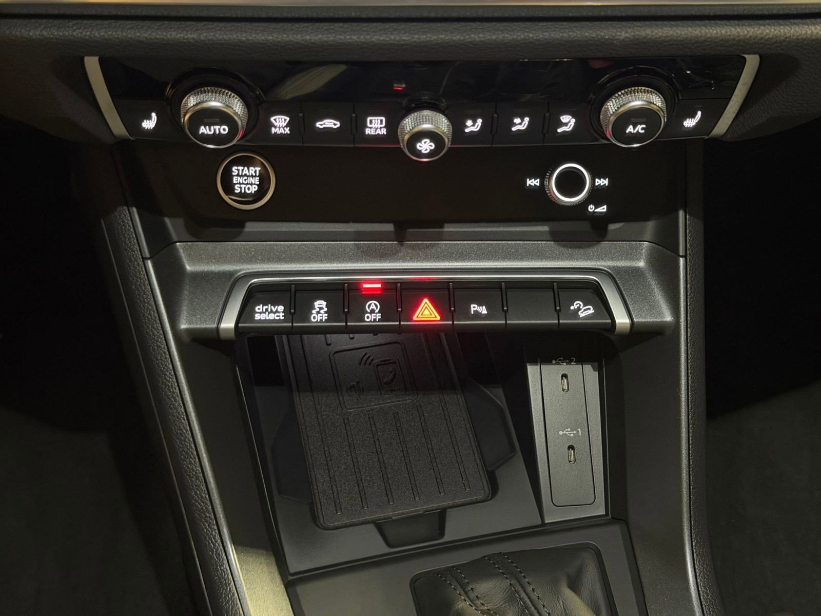 Used 2025 Audi Q3 2.0T Premium w/ Convenience Package image 26