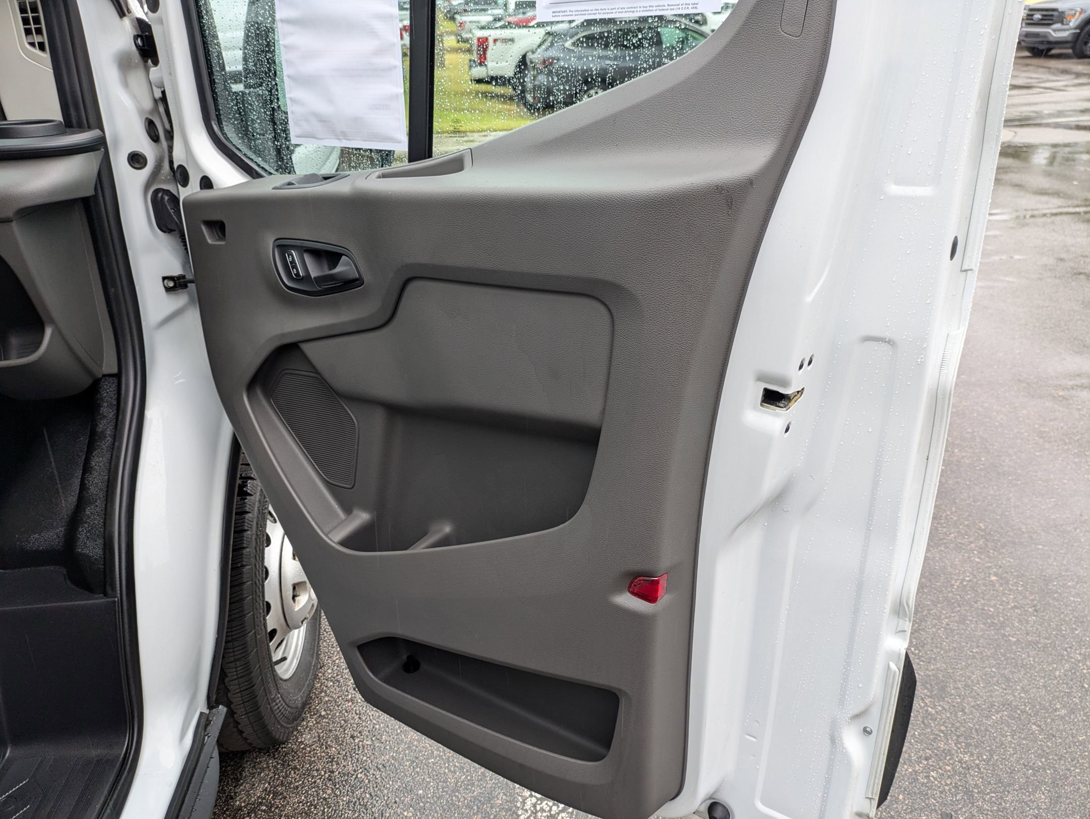 Certified 2025 Ford Transit 350 148 High Roof Extended image 33