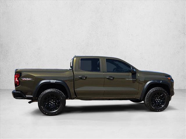Used 2025 Chevrolet Colorado Trail Boss AWD/4WD image 4