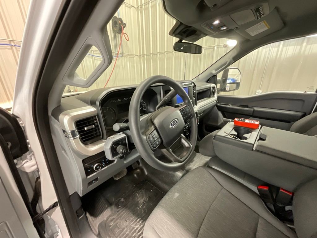 New 2026 Ford F350 XL w/ FX4 Off-Road Package image 8