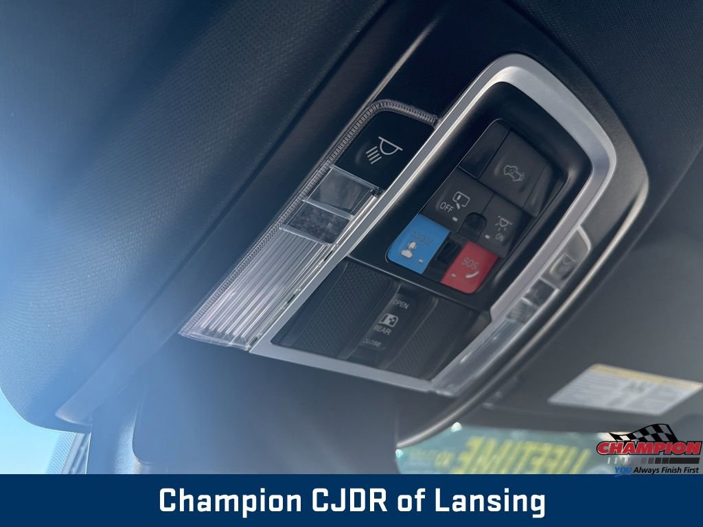 Used 2025 RAM 1500 Laramie w/ Sport Appearance Package image 32