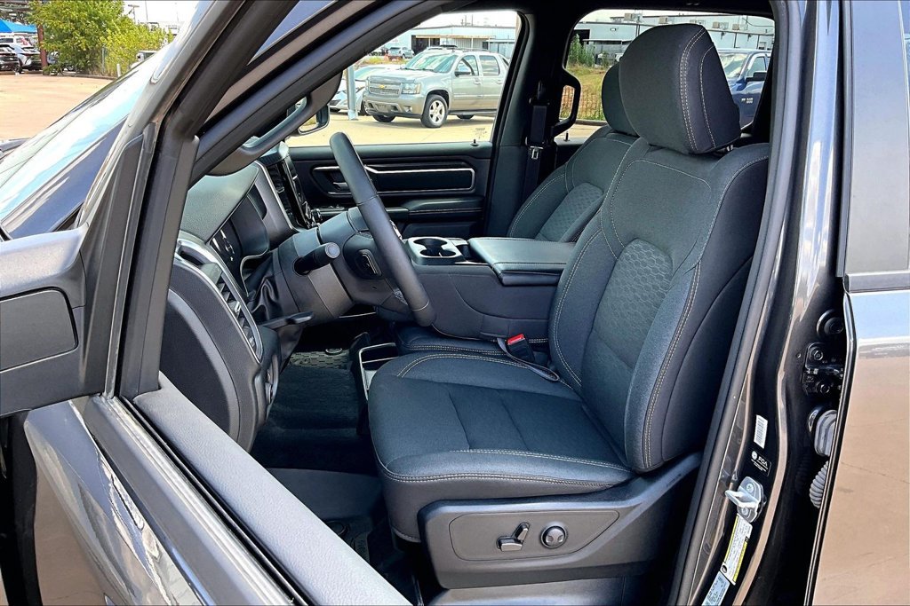 Used 2025 RAM 1500 Lone Star RWD image 30