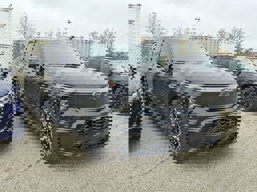 Certified 2024 Chevrolet Silverado EV RST image 6