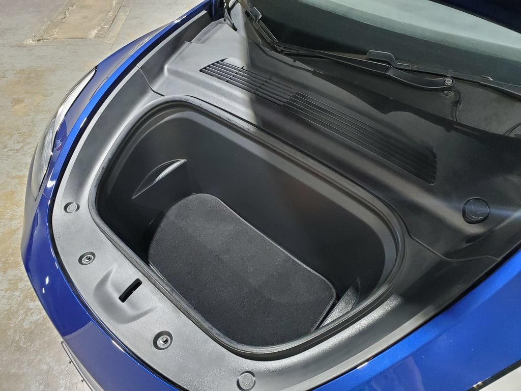 Used 2021 Tesla Model Y Long Range AWD/4WD image 43