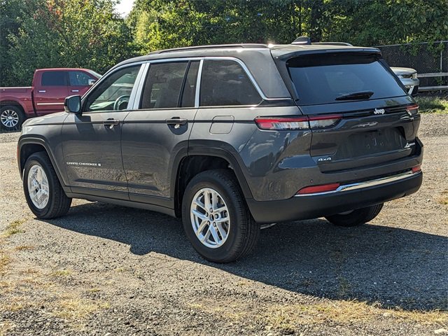 New 2025 Jeep Grand Cherokee Laredo X w/ Luxury Tech Group I image 4