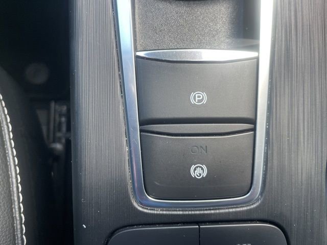 Used 2020 Ford Escape SEL image 43