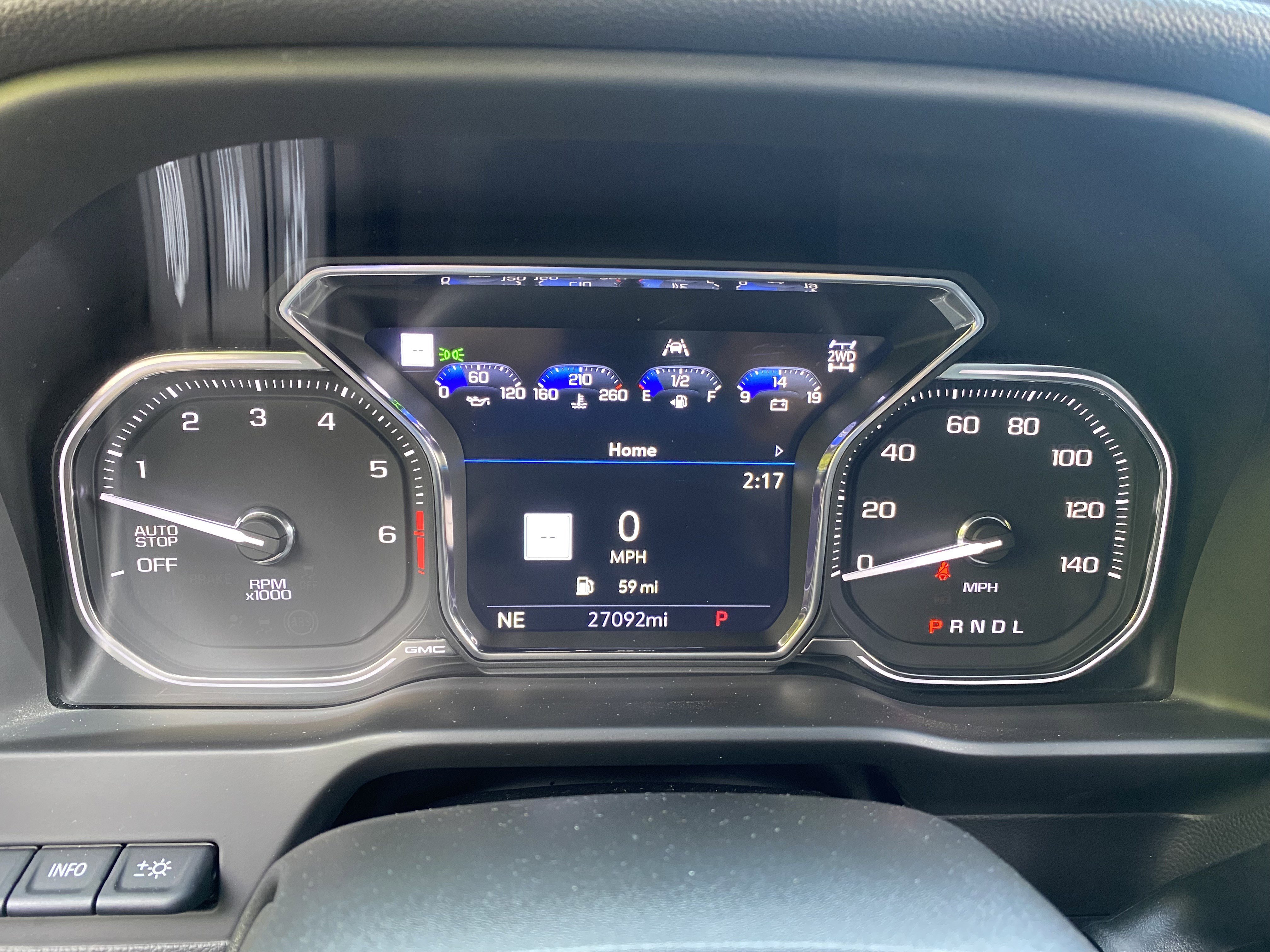 Used 2021 GMC Sierra 1500 AT4 w/ Technology Package image 23