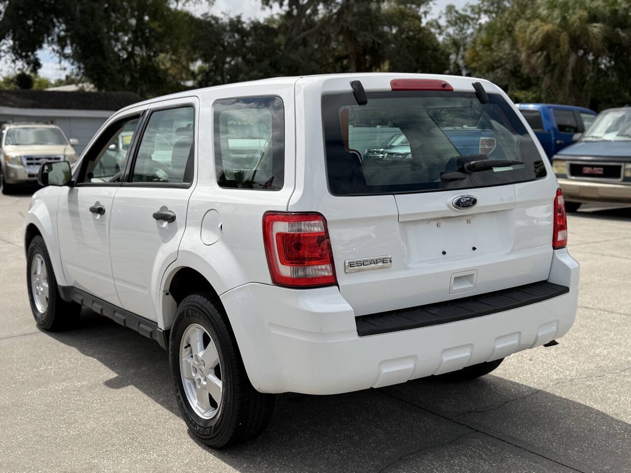 Used 2012 Ford Escape XLS FWD image 6