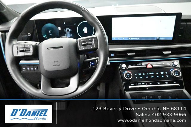 Used 2025 Hyundai Santa Fe Calligraphy AWD/4WD image 26