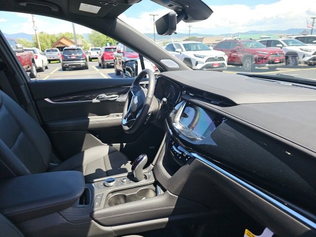 New 2025 Cadillac XT6 Sport w/ Technology Package image 27