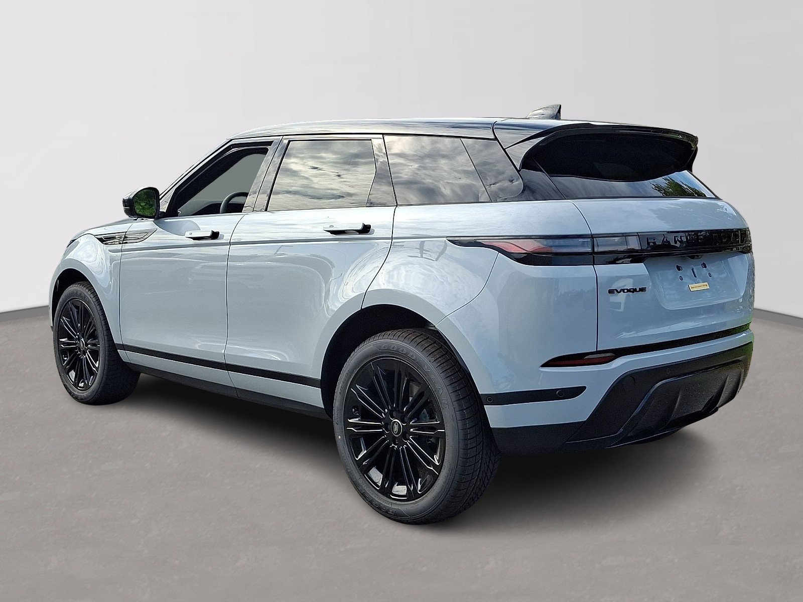 New 2026 Land Rover Range Rover Evoque S AWD/4WD image 4