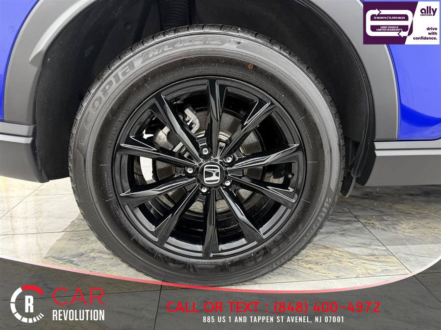 Used 2025 Honda CR-V Sport image 9