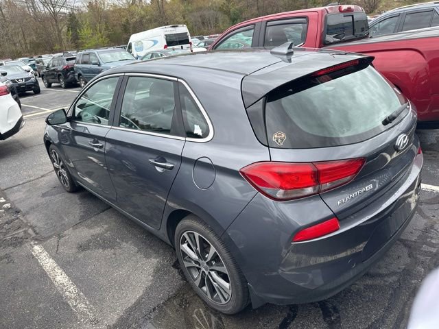 Used 2018 Hyundai Elantra GT FWD image 4