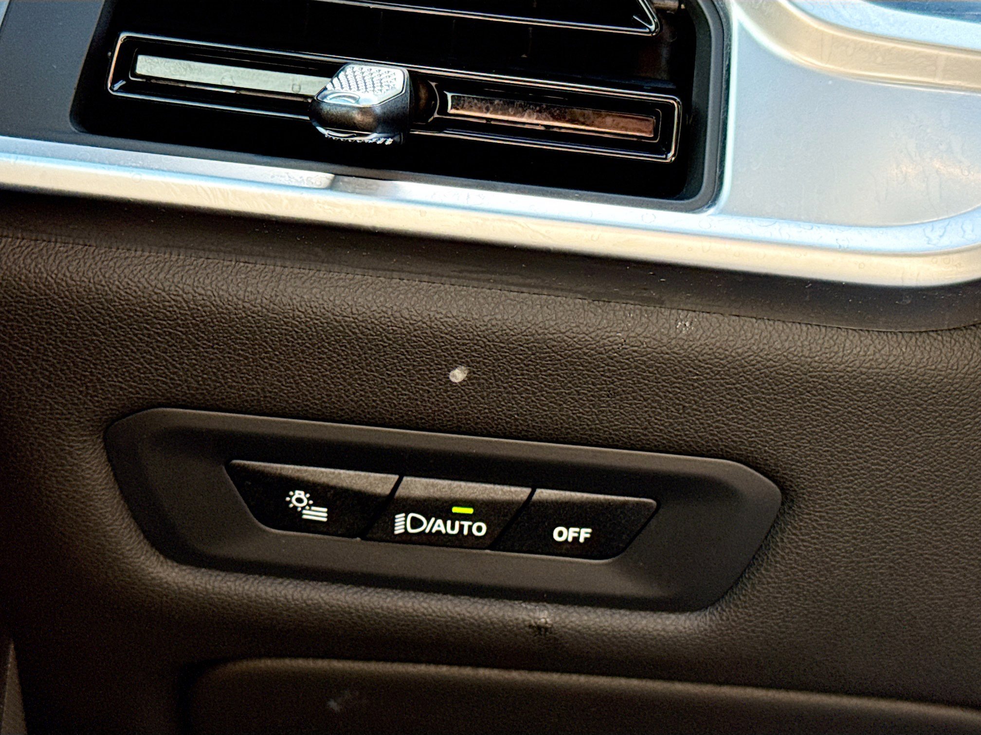 Used 2025 BMW X5 xDrive40i image 37