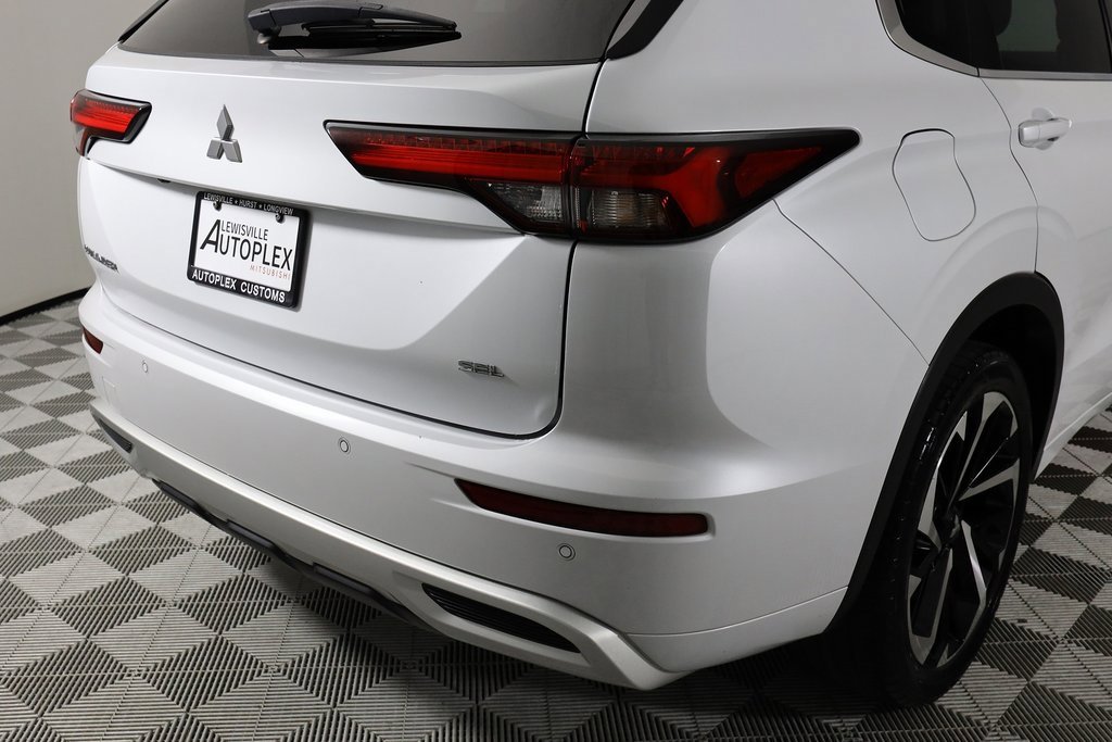 Used 2022 Mitsubishi Outlander SEL image 49