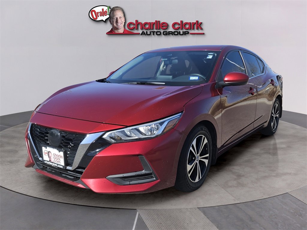 Used 2022 Nissan Sentra SV image 2