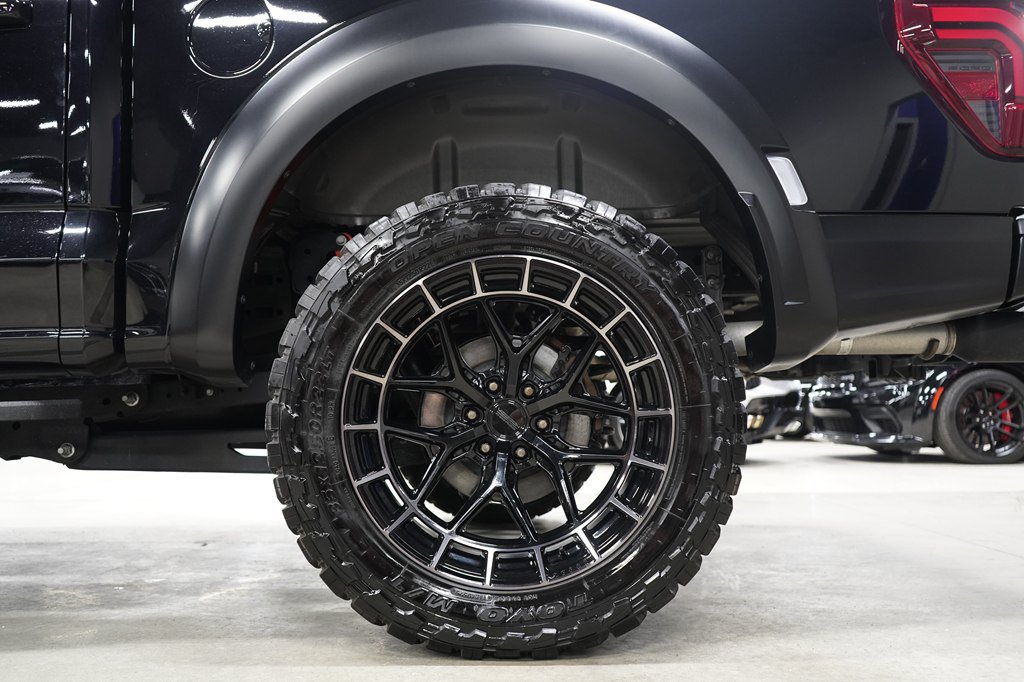 Used 2025 Ford F150 Raptor AWD/4WD image 36