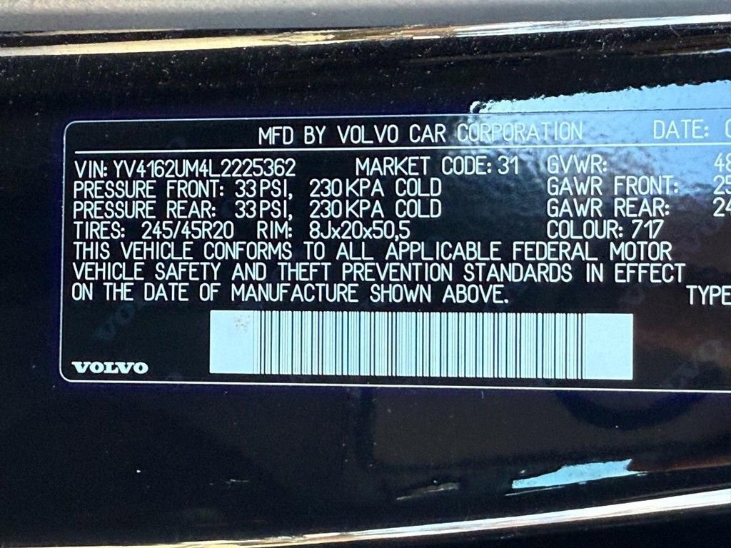 Used 2020 Volvo XC40 T5 R-Design w/ Protection Package Premier image 28