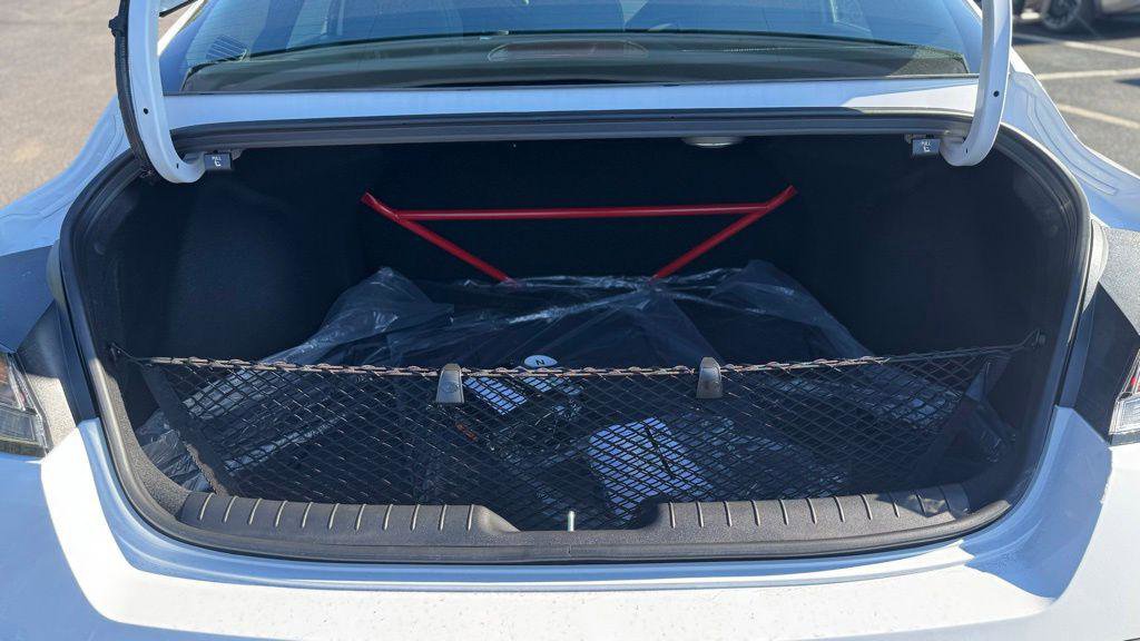 New 2026 Hyundai Elantra N w/ Cargo Package FWD image 7