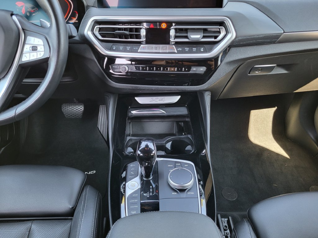 Used 2022 BMW X4 xDrive30i w/ Premium Package 2 AWD/4WD image 24