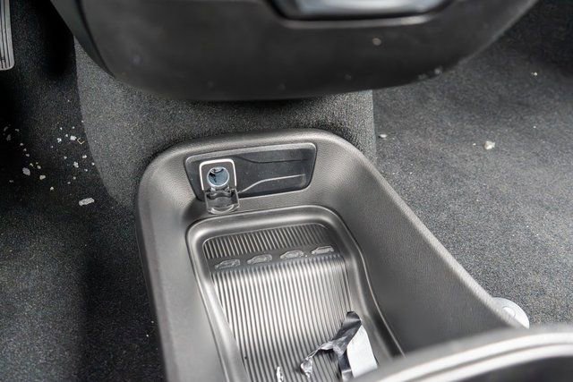 New 2026 Chrysler Pacifica Select image 23